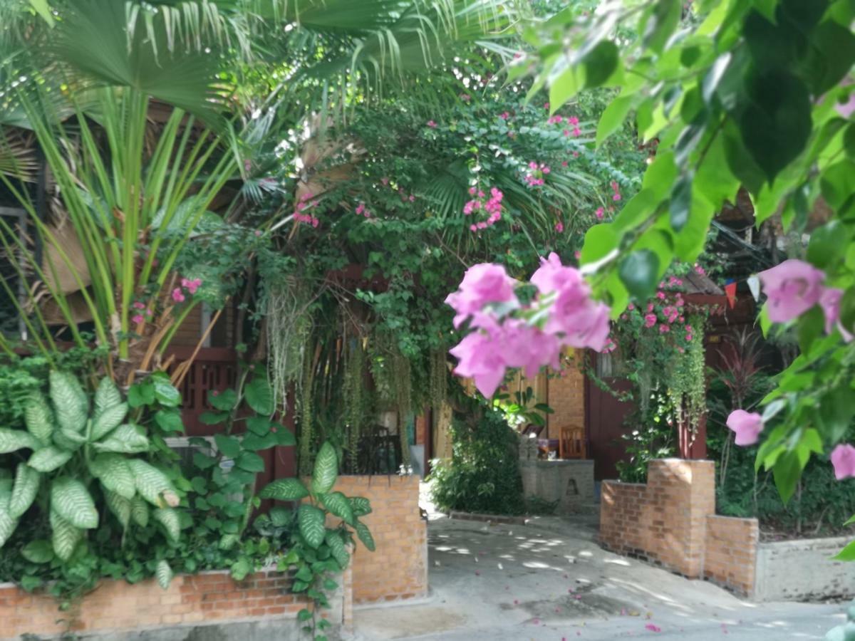 Boutique House Nipha Lejlighed Chiang Mai Eksteriør billede